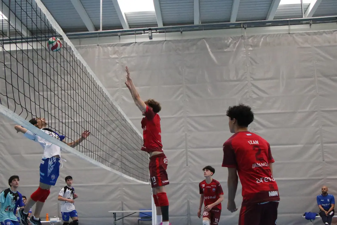 XUV MAS EMEVE-RIVEIRA (4)