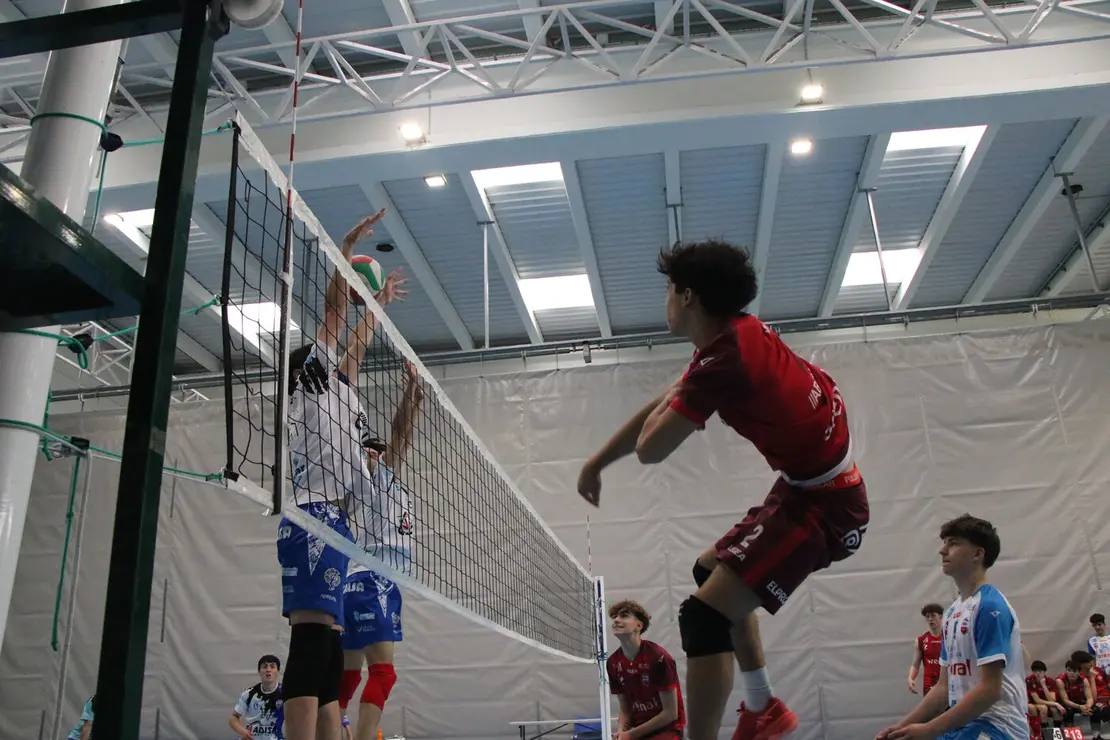 XUV MAS EMEVE-RIVEIRA (12)