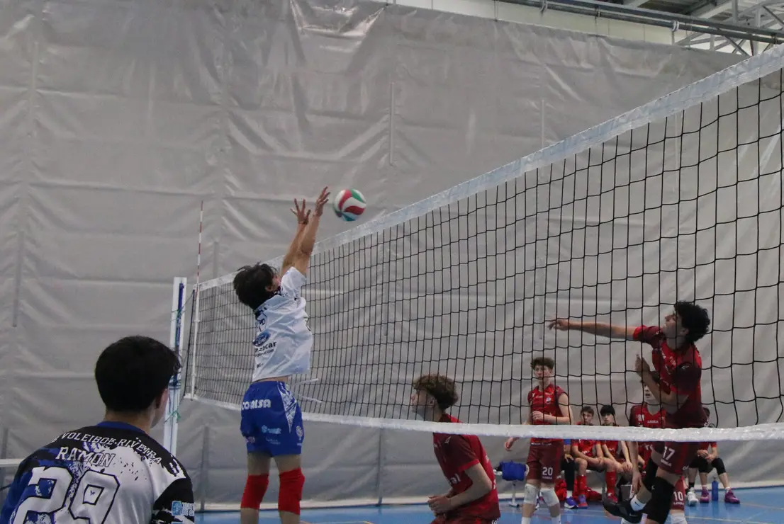 XUV MAS EMEVE-RIVEIRA (14)