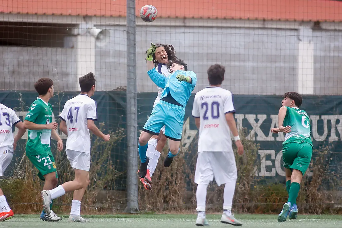 Lugo. Final da Copa Xuvenil de fútbol no Estadio da Cheda entre o San Roque e a SD Sarriana