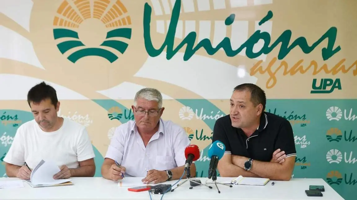 De esquerda a dereita, Óscar Pose, Félix Porto e Miguel Tomé. CARLOS CASTRO