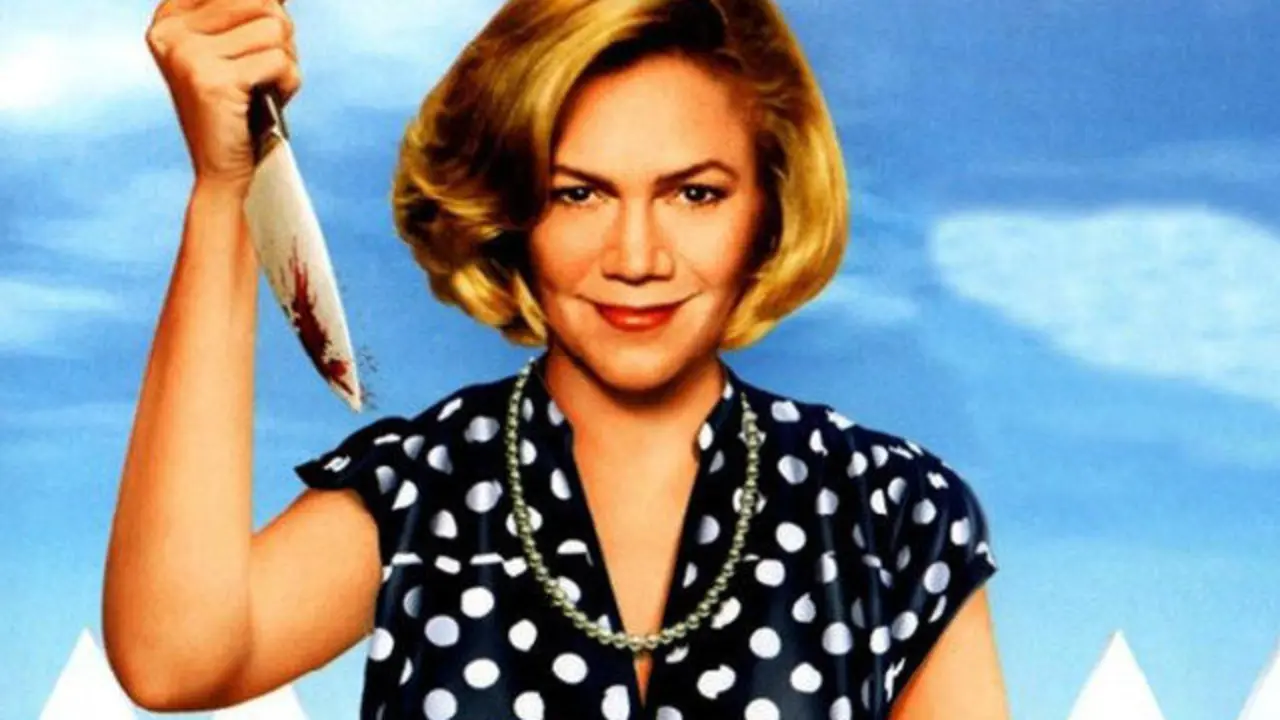 Imagen promocional de 'Los asesinatos de mamá', protagonizada por Kathleen Turner.DP