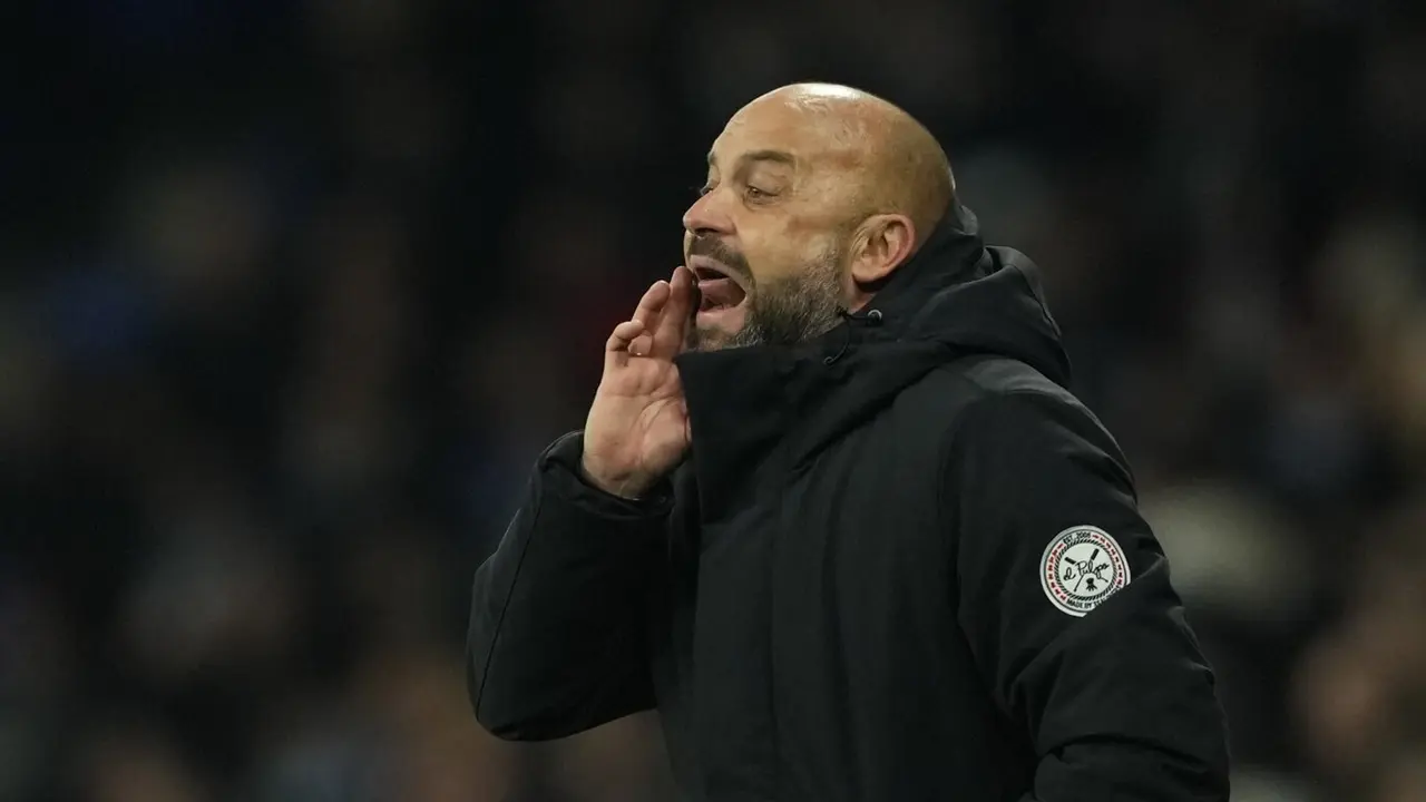 Manolo González, en el partido ante el Real Madrid. ALEJANDRO GARCÍA (EFE)