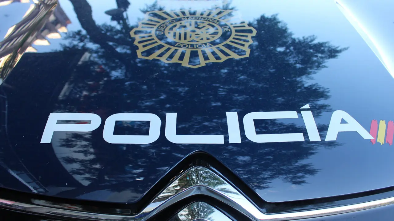 Un coche de la Policía Nacional. EUROPA PRESS