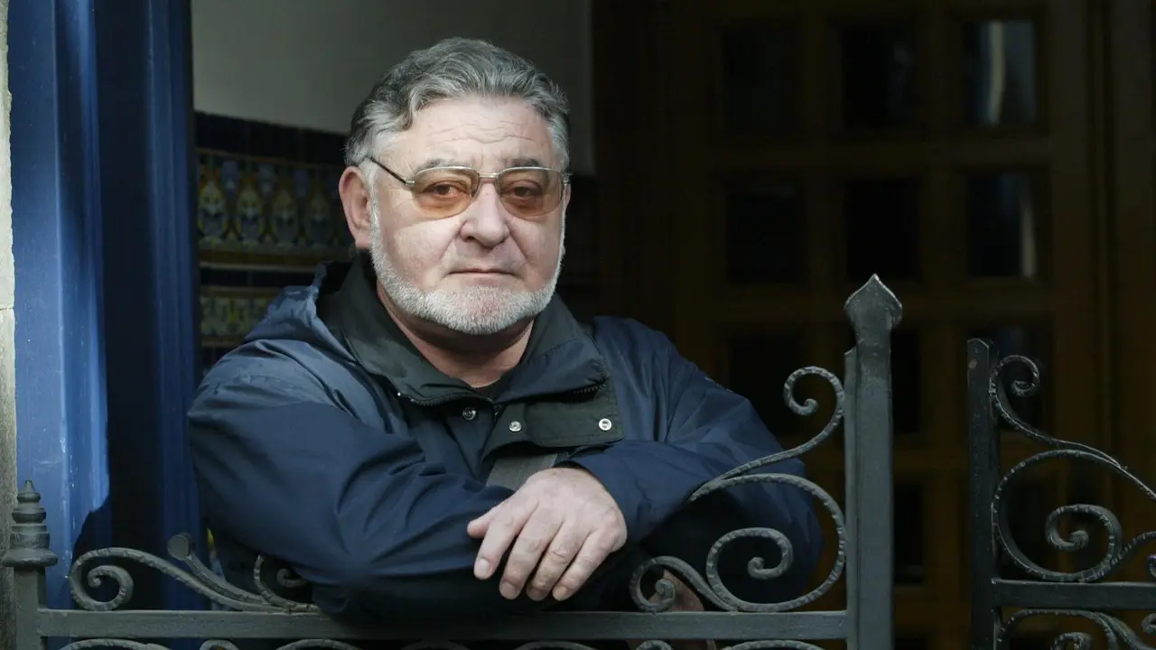 14-02-04/ MANUEL LORENZO, AUTOR, ACTOR E DIRECTOR DE TEATRO ( PUBLICADA)