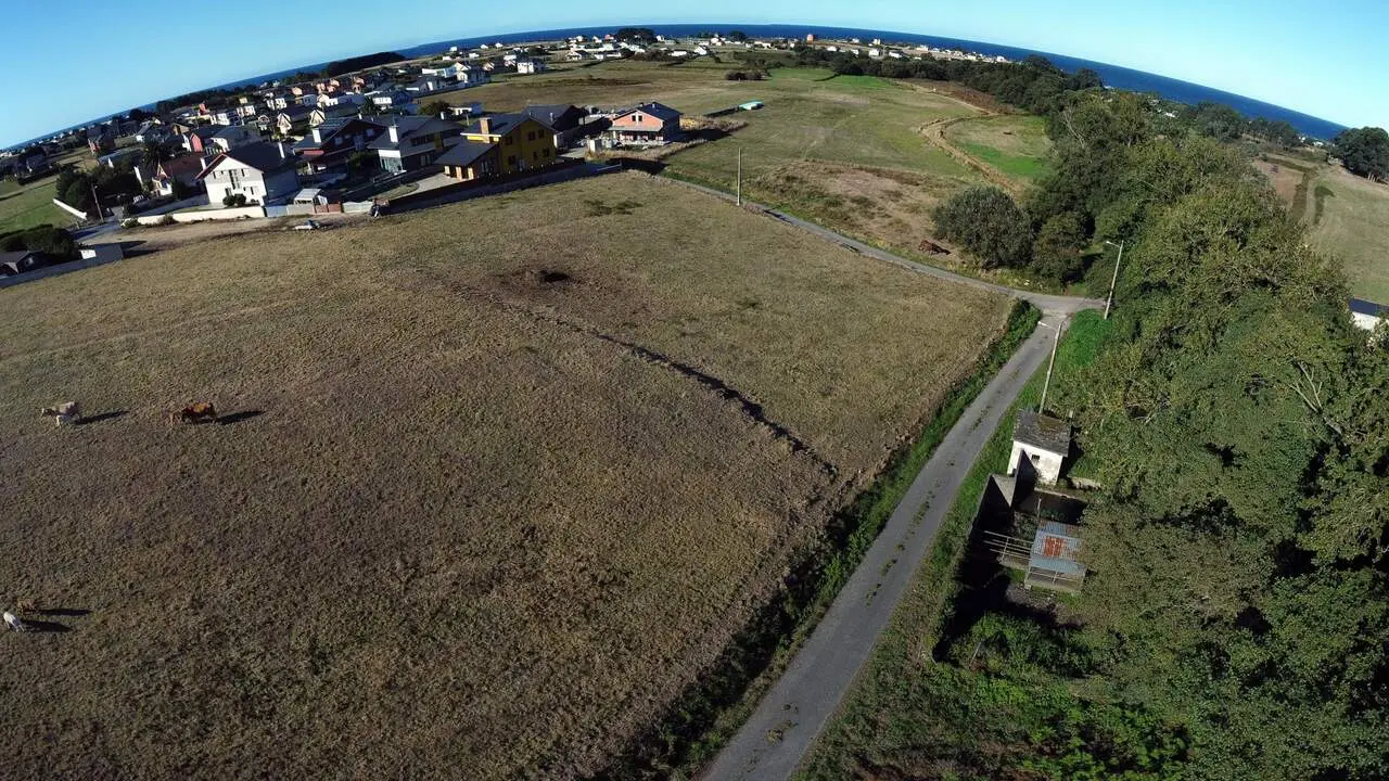 antigua depuradora de san miguel de reinante y terreno anexos en los que se planea construir la nueva depuradora