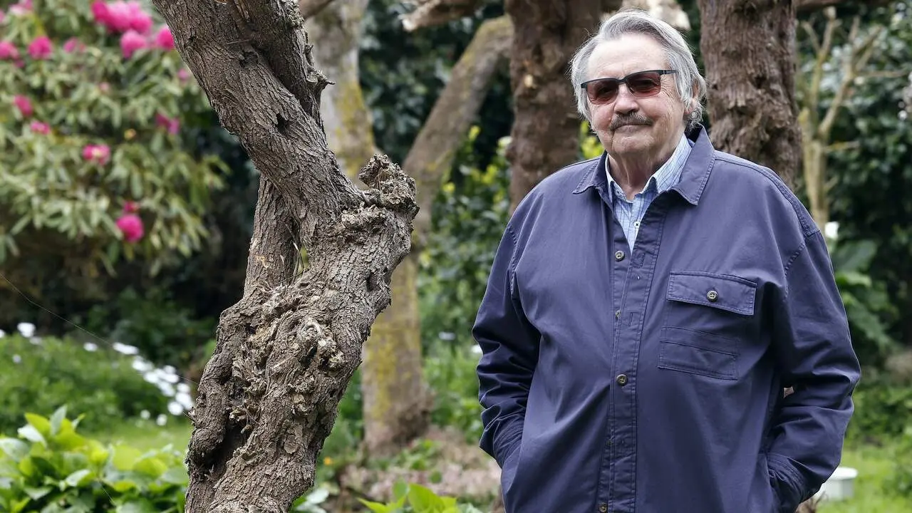 Pepe Otero , catedratico de filosofia afincado en Foz que dara el pregon de las fiestasde primavera de O Valadouro