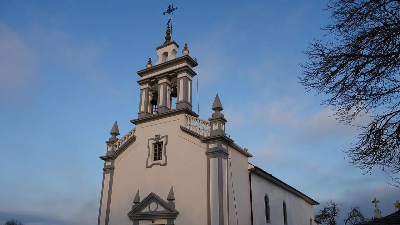 Santuario da Virxe dos Milagros en la parroquia de Saavedra, de la que forma parte Fonte Filloa. ELISARDOJM