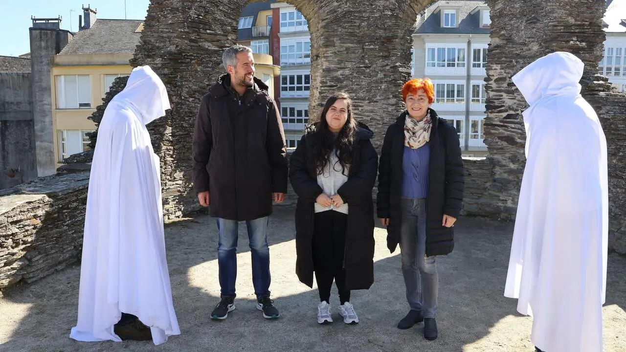 Los concejales presentaron los actos vigilados dos ánimas. EP