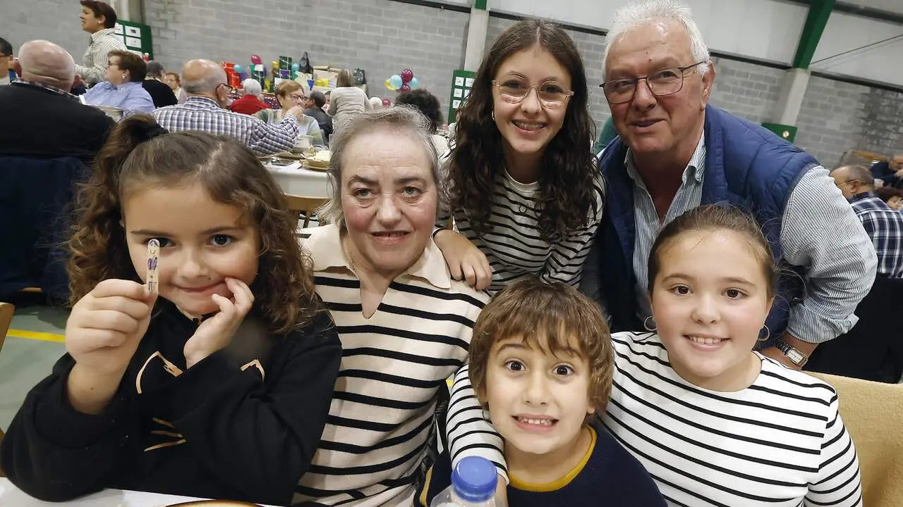 comida de abuelos y nietos en vicedo