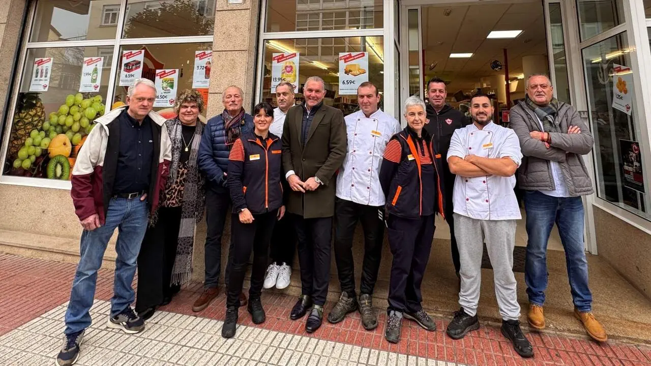 Inauguración del nuevo supermercado Claudio de Quiroga. EP